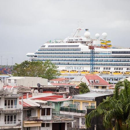 Appartamento Boulevard Legitimus Pointe-à-Pitre Esterno foto